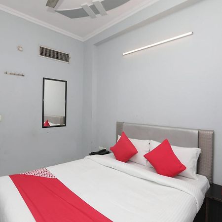 Super Hotel O Athithi Ghaziabad Eksteriør bilde