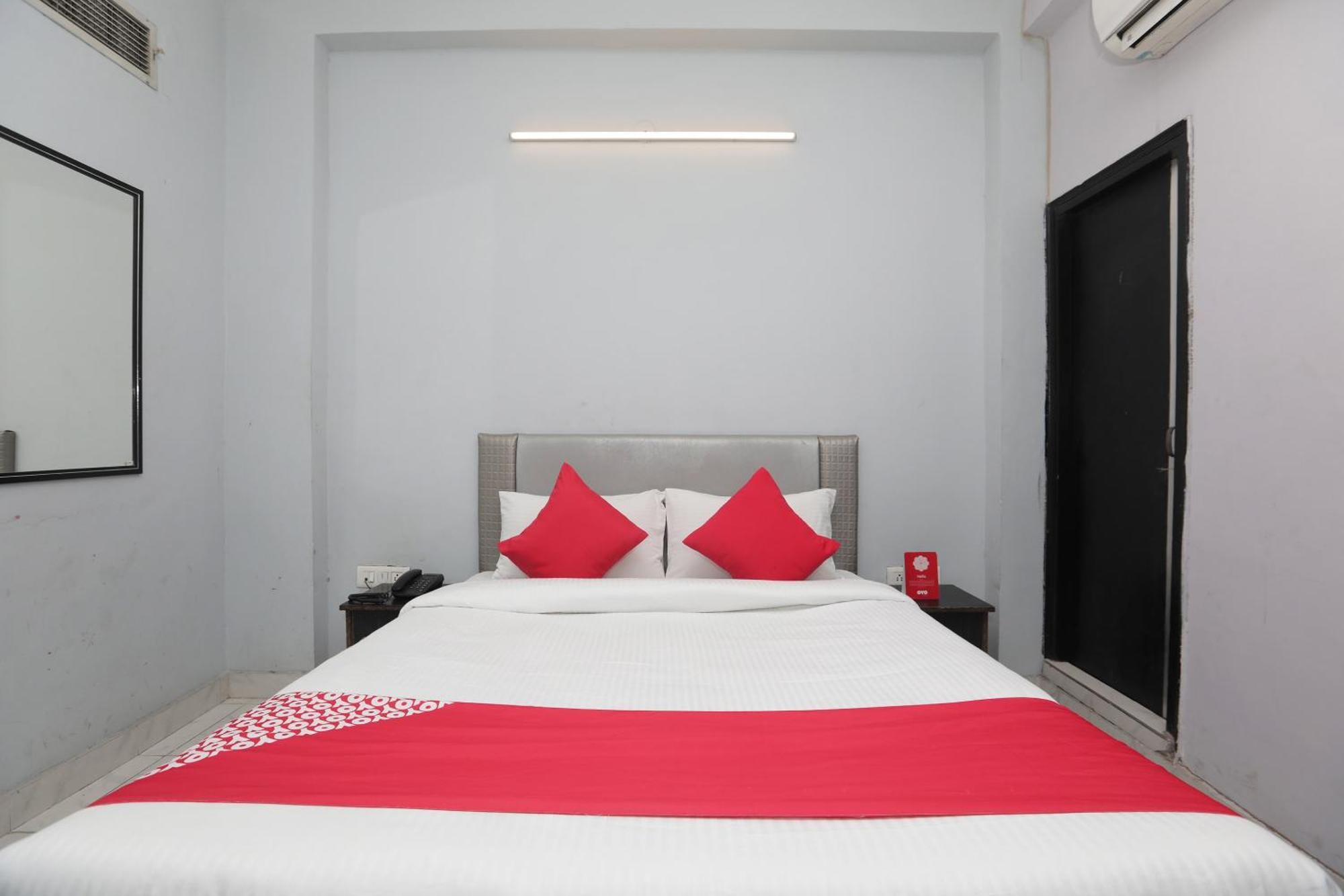 Super Hotel O Athithi Ghaziabad Eksteriør bilde