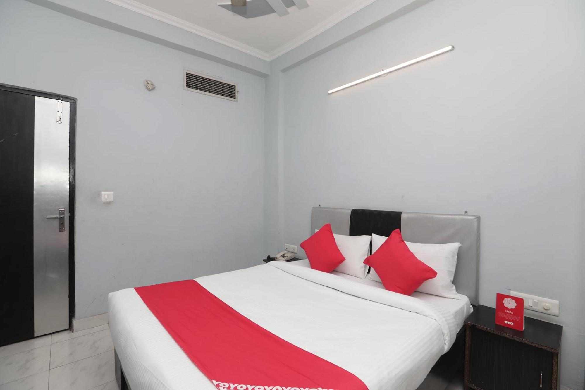 Super Hotel O Athithi Ghaziabad Eksteriør bilde
